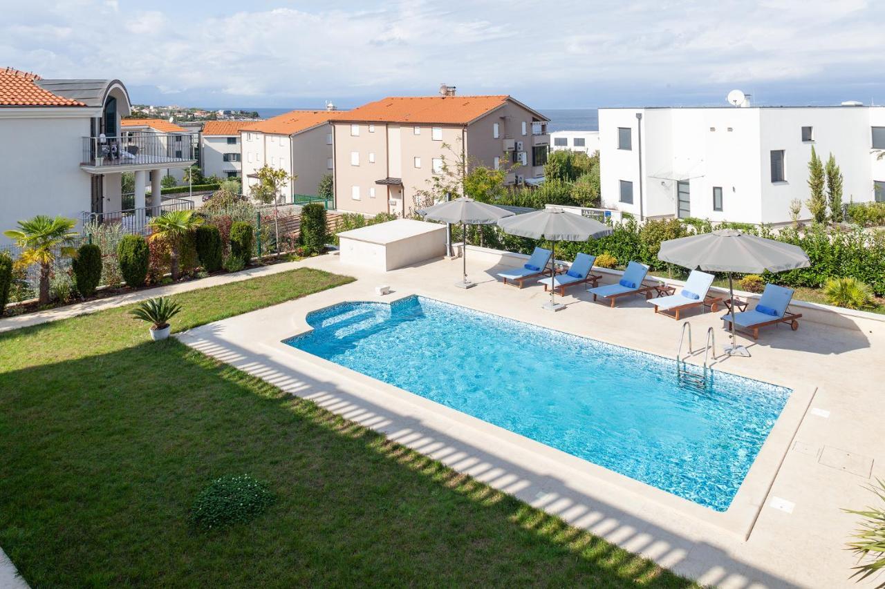 Luxury Apartments Vila Carissa Malinska Eksteriør bilde
