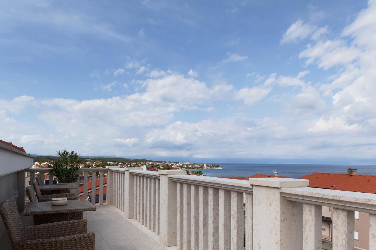 Luxury Apartments Vila Carissa Malinska Eksteriør bilde